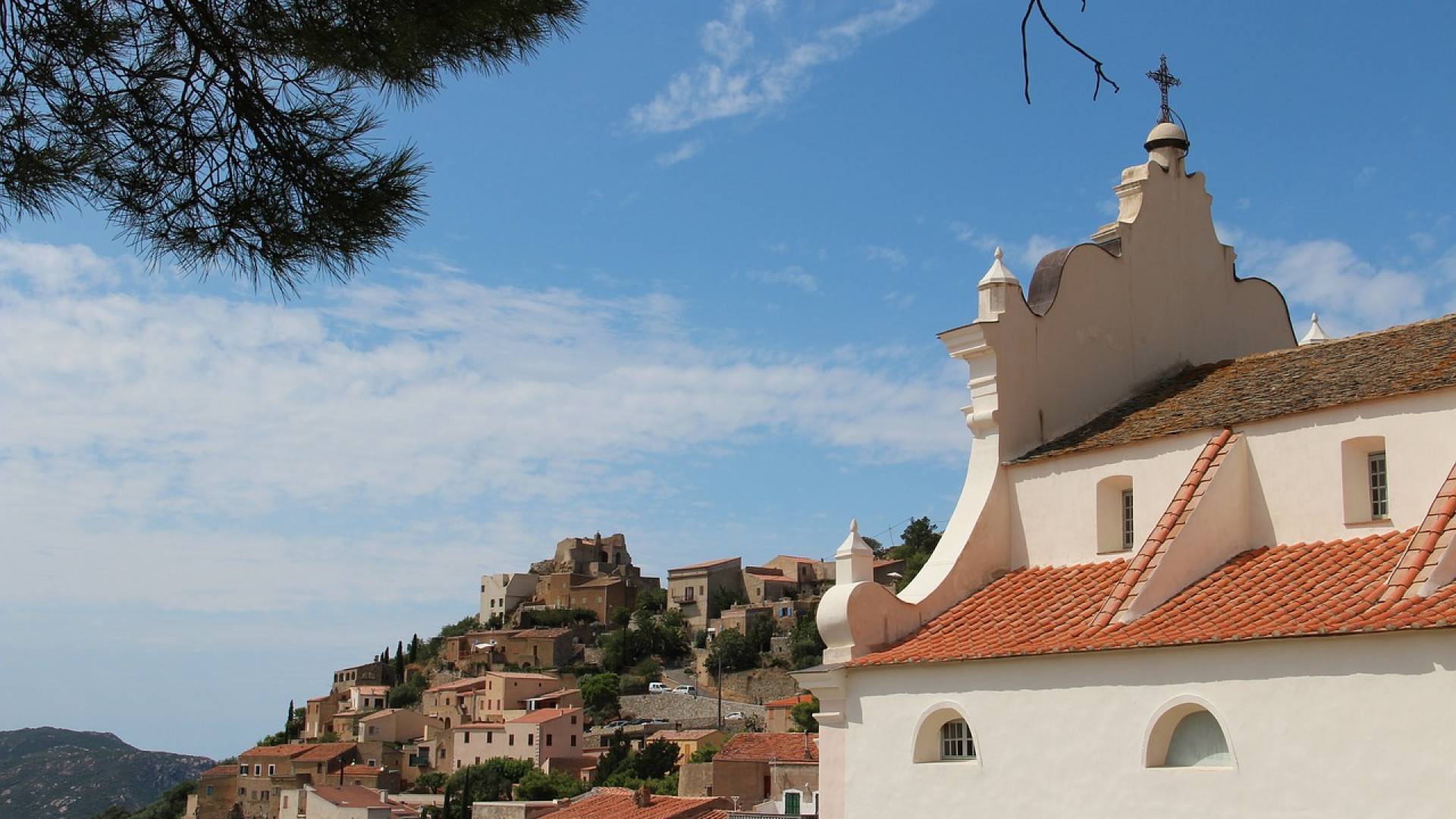 Trois bonnes raisons d’aller en Corse au mois de juin prochain